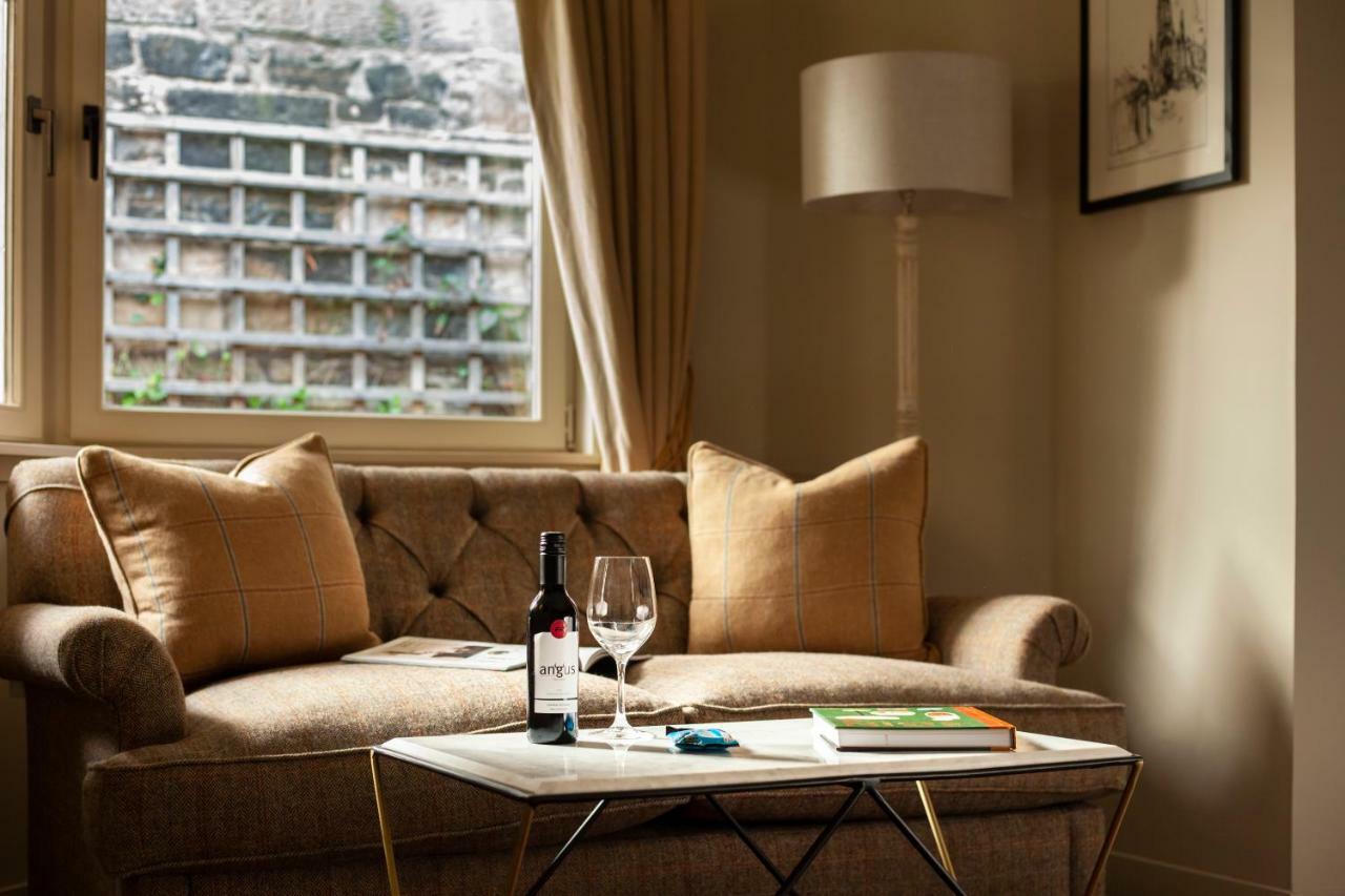 The Roseate Edinburgh - Small Luxury Hotels Of The World المظهر الخارجي الصورة A living room at the hotel
